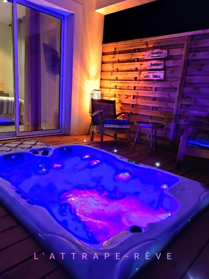 Magnifique Cottage Haut De Gamme Avec Jacuzzi L'Attrape Reve Les Plantiers Exterior photo